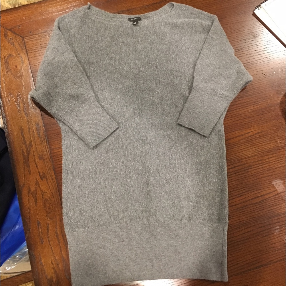 Ann Taylor wool tunic sweater in heather gray
